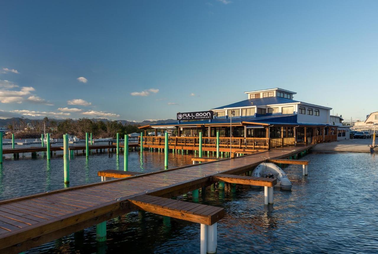Full Moon Hotel & Restaurant Salinas Εξωτερικό φωτογραφία