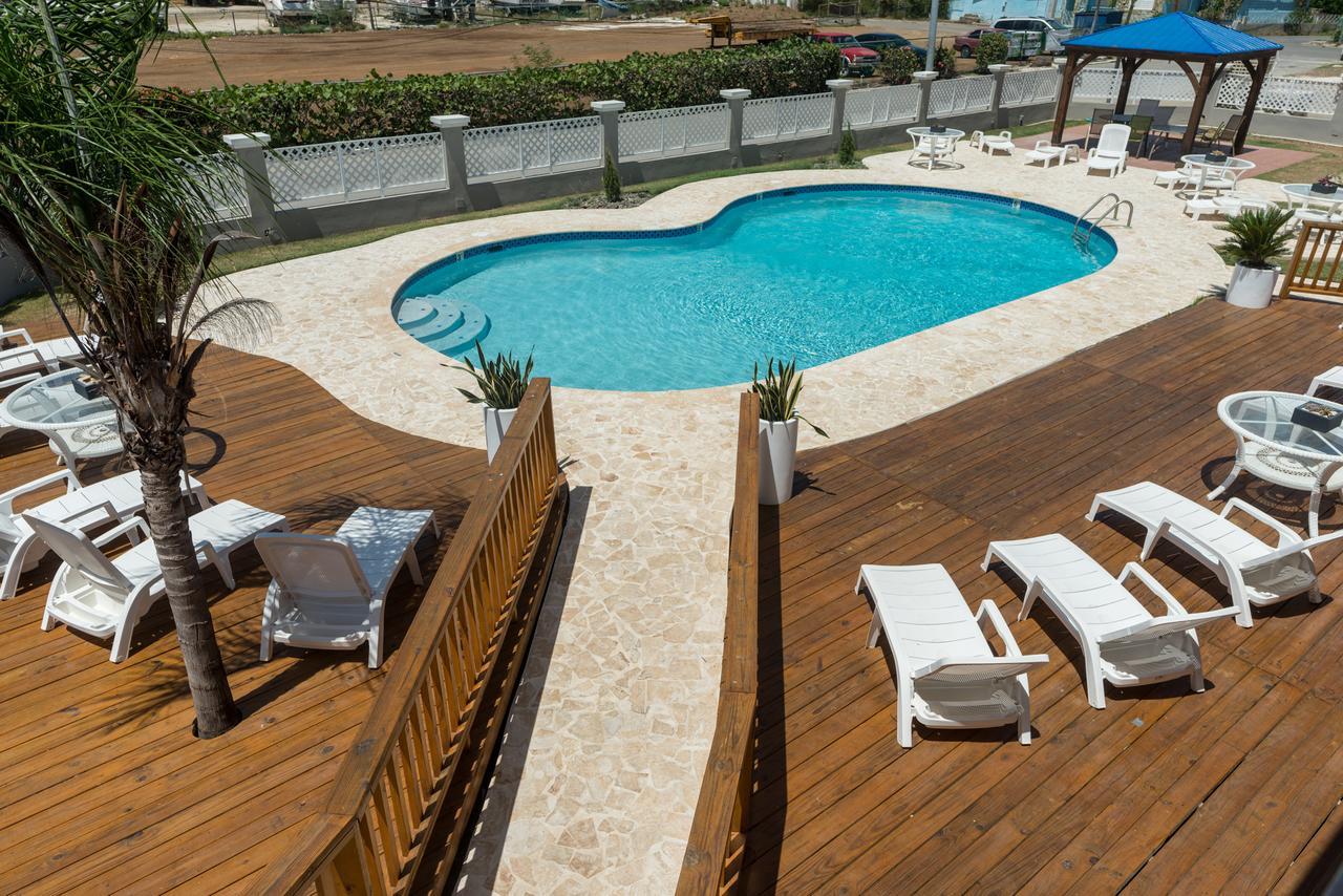 Full Moon Hotel & Restaurant Salinas Εξωτερικό φωτογραφία