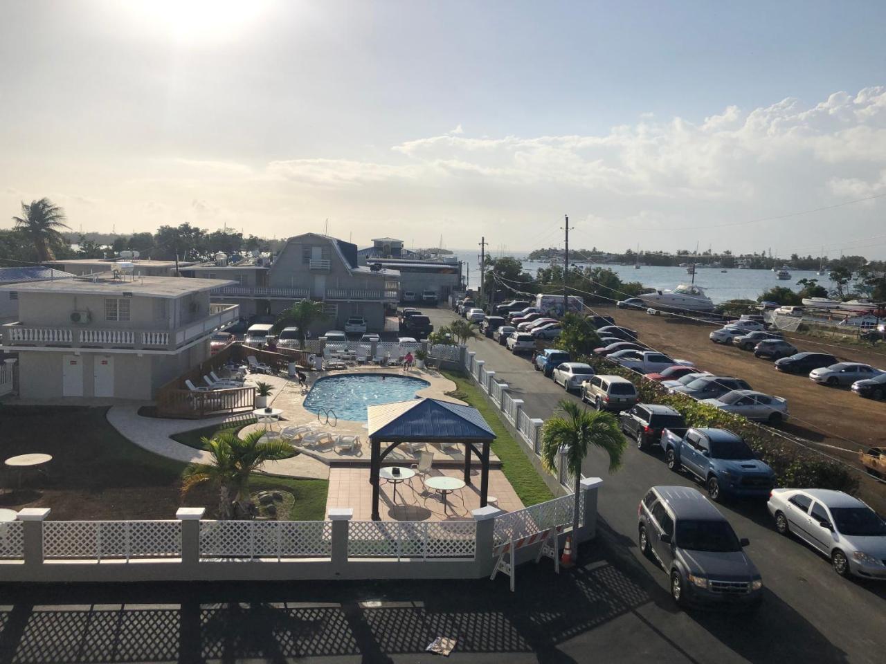 Full Moon Hotel & Restaurant Salinas Εξωτερικό φωτογραφία
