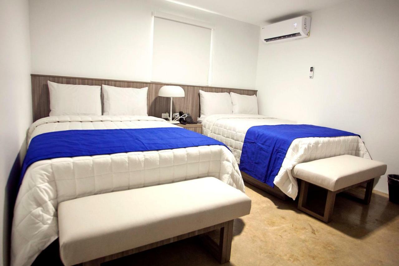 Full Moon Hotel & Restaurant Salinas Εξωτερικό φωτογραφία